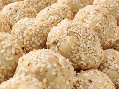 til laddu murmura chikki til papdi in hindi | til-laddu-murmura-chikki-til-papdi-in-hindi | Latest india Photos at Lokmatnews.in