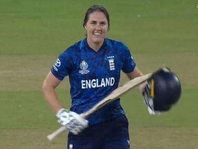 Women's World Cup 2025: इंग्लैंड की कप्तान नैट साइवर-ब्रंट ने रचा इतिहास, ऐसा करने वाली दुनिया की पहली खिलाड़ी बनीं...
