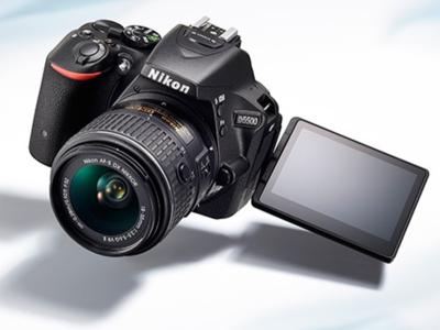 Nikon D5600 DSLR Camera