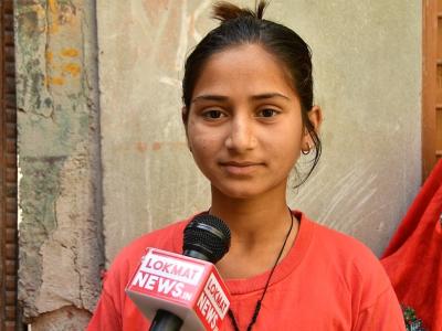 छात्रा निशिका छात्रा निशिका