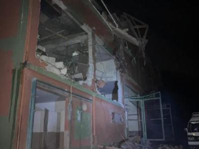 रक्षा मंत्रालय ने कहा कि किसी भी पाकिस्तानी सैन्य प्रतिष्ठान को निशाना नहीं बनाया गया है। भारत ने लक्ष्यों के चयन और निष्पादन के तरीके में काफी संयम दिखाया है | rakasaa-mantaraalaya-nae-kahaa-kai-kaisai-bhai-paakaisataanai-saainaya-parataisathaana-kao-naisaanaa-nahain-banaayaa-gayaa-haai-bhaarata-nae-lakasayaon-kae-cayana-aura-naisapaadana-kae-taraikae-maen-kaaphai-sanyama-daikhaayaa-haai | Latest india Photos at Lokmatnews.in