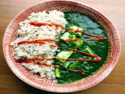 पालक पनीर और चावल