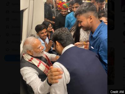 pm modi du visit | pm-modi-du-visit | Latest india Photos at Lokmatnews.in