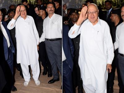 पूर्णा के रिसेप्शन में बॉलीवुड से लेकर राजनीति के बड़े सितारों ने शिरकत की। | pauuranaa-kae-raisaepasana-maen-baolaivauda-sae-laekara-raajanaitai-kae-badae-saitaaraon-nae | Latest bollywood Photos at Lokmatnews.in पूर्णा के रिसेप्शन में बॉलीवुड से लेकर राजनीति के बड़े सितारों ने शिरकत की। | pauuranaa-kae-raisaepasana-maen-baolaivauda-sae-laekara-raajanaitai-kae-badae-saitaaraon-nae | Latest bollywood Photos at Lokmatnews.in