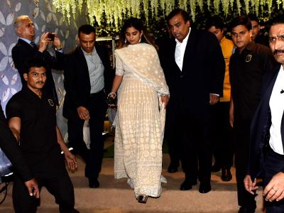 ईशा अंबानी | isaa-anbaanai | Latest bollywood Photos at Lokmatnews.in ईशा अंबानी | isaa-anbaanai | Latest bollywood Photos at Lokmatnews.in