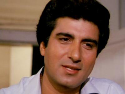 <a href='https://www.lokmatnews.in/topics/raj-babbar/'>राज बब्बर</a> पिछले लोकसभा चुनाव में यूपी के गाजियाबाद सीट से बीजेपी के वीके सिंह के हाथों हार गये थे।