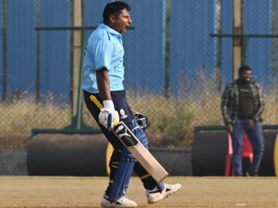 'सिक्सर किंग' अभिषेक शर्मा पर टूट पड़े सरफराज खान, 1 ओवर में कूटे 30 रन?, 15 बॉल में फिफ्टी, विजय हजारे ट्रॉफी इतिहास में सबसे तेज अर्धशतक, 20 गेंद में 62 रन