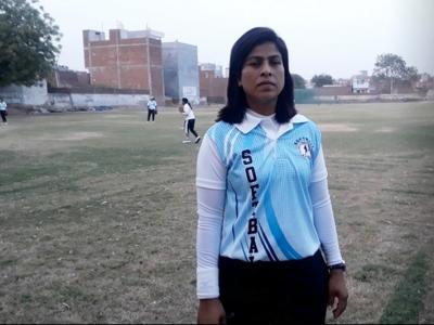 सविता पारखे।