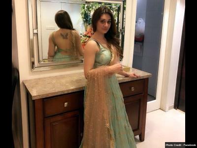 लेकिन बीते लंबे समय से वह गायब हो गई। | laekaina-baitae-lanbae-samaya-sae-vaha-gaayaba-hao-gai | Latest bollywood Photos at Lokmatnews.in