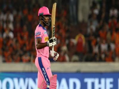 IPL 2021: संजू सैमसन का धमाका, पंजाब के गेंदबाजों की उड़ाई धज्जियां, 54 गेंदों में जड़ा शतक फिर भी हार गई टीम - Hindi News | Rajasthan Royals captain Sanju Samson slams first hundred of IPL 2021 against Punjab Kings | Latest cricket News at Lokmatnews.in IPL 2021: संजू सैमसन का धमाका, पंजाब के गेंदबाजों की उड़ाई धज्जियां, 54 गेंदों में जड़ा शतक फिर भी हार गई टीम - Hindi News | Rajasthan Royals captain Sanju Samson slams first hundred of IPL 2021 against Punjab Kings | Latest cricket News at Lokmatnews.in