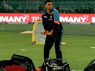 virat kohli ipl 2022 price - Marathi News | virat-kohli-ipl-2022-price | Latest cricket Photos at Lokmat.com