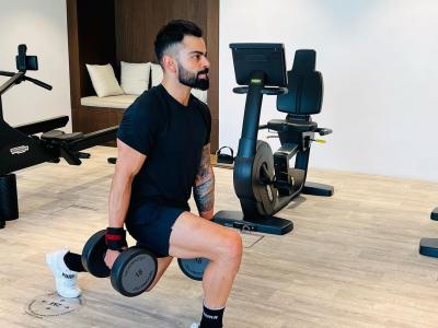 virat kohli ipl 2022 runs - Marathi News | virat-kohli-ipl-2022-runs | Latest cricket Photos at Lokmat.com