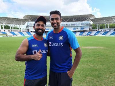 ravichandran ashwin t20 world cup - Marathi News | ravichandran-ashwin-t20-world-cup | Latest cricket Photos at Lokmat.com