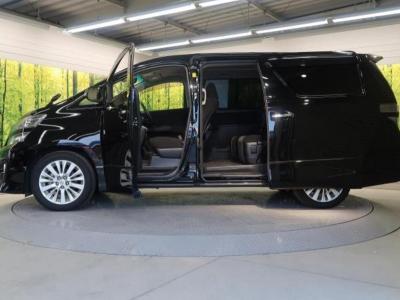 वेलफायर के स्लाइडिंग दरवाजे