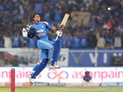 Yashasvi Jaiswal Record: वनडे क्रिकेट में यशस्वी जायसवाल ने रचा इतिहास, जानें