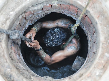 Sansad expressed concern over sewer cleanliness, 613 deaths in one year, compensation for victims family. | सांसदों ने सीवर सफाईकर्मियों की मौत पर जताई चिंता, एक साल में 613 लोगों की मौत, पीड़ित परिवार को मिले मुआवजा