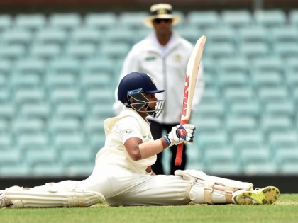 Ind vs CA XI: Prithvi Shaw slams quickfire 66 runs against Cricket Australia XI | Video: ऑस्ट्रेलिया में पृथ्वी शॉ ने 11 चौके ठोक बनाए 66 रन, लेकिन अजीब तरीके से हो गए आउट