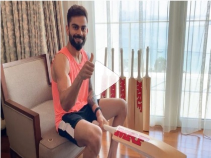 IPL 2020: Virat Kohli Uses A Saw To Give Final Shape To His Bat, Hardik Pandya Has A Request. Watch | IPL 2020: बैट की मरम्मत करते हुए विराट कोहली ने शेयर किया वीडियो, हार्दिक पंड्या ने तुरंत मांग ली मदद