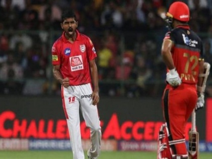 IPL 2020: Took cue from RCB bowlers by observing them: KXIP's Murugan Ashwin | मुरूगन अश्विन की शानदार गेंदबाजी, इस टीम के स्पिनरों से ली सीख