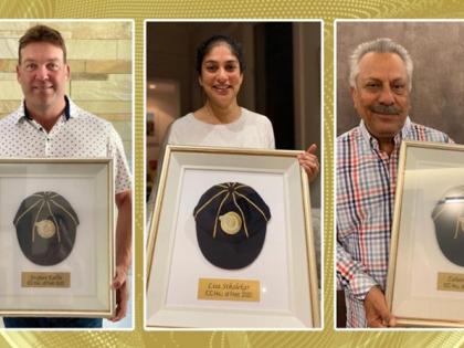 जैक कैलिस, लिसा स्टालेकर और जहीर अब्बास।