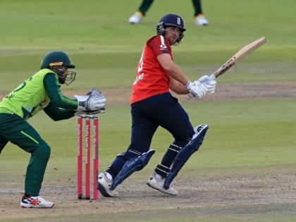 इंग्लैंड-पाकिस्तान के बीच अब तक कुल 17 टी20 मैच खेले गए हैं।