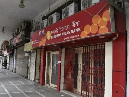 DBS Bank India’s rescue of Lakshmi Vilas Bank shows RBI has learnt finesse | लक्ष्मी विलास बैंक के ग्राहकों की मिल सकती है राहत, ये प्लान दूर करेगा टेंशन!