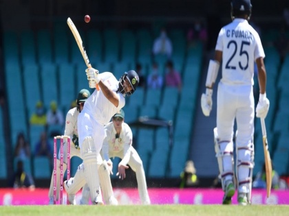India vs Australia, 3rd Test: Rishabh Pant smashes 97, Missed the third test century | IND vs AUS, 3rd Test: ऋषभ पंत तीसरे टेस्ट शतक से चूके, चोटिल होने के बाद खेली 97 रन की पारी