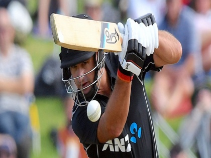 New Zealand vs England, 3rd T20I: New Zealand won by 14 runs | NZ vs ENG, 3rd T20I: कॉलिन डी ग्रैंडहोम की विस्फोटक बल्लेबाजी, न्यूजीलैंड ने बनाई 2-1 से लीड