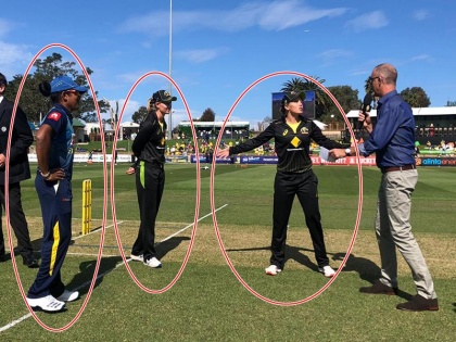 Australia Women vs Sri Lanka Women, 1st T20I: When captain meg lanning calls on alyssa healy for coin toss | ये क्या! टॉस के लिए मैदान पर आए 3 कप्तान, वजह कर देगी हैरान