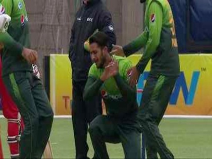 Pakistan Pacer Hasan Ali Ruled Out of Sri Lanka Test Series Due to Rib Fracture | मैच के दौरान पाकिस्तानी गेंदबाज की टूटी पसली, अब फैंस के लिए आई ये बुरी खबर