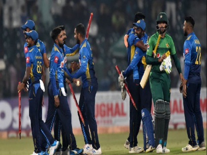 Pakistan vs Sri Lanka, 3rd T20I: Sri Lanka won by 13 runs | PAK vs SL, 3rd T20I: श्रीलंका ने पाकिस्तान का घर में किया सूपड़ा साफ, सीरीज 3-0 से जीती