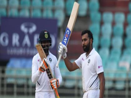 India vs South Africa, 1st Test: Rohit Sharma make 2 century in debut match as opener | IND vs SA: रोहित शर्मा ने रच डाला इतिहास, दुनिया का कोई भी बल्लेबाज ना कर सका था ऐसा