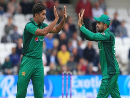 Pakistan vs Sri Lanka: Mohammad Hasnain Creates New World Record, Becomes Youngest Bowler to Pick up Hat-Trick in T20I Cricket | PAK vs SL: मोहम्मद हसनैन ने रच दिया इतिहास, T20I में हैट्रिक लेने वाले सबसे युवा बने