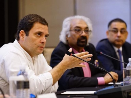 congress president rahul gandhi meets and interacted with iim alumni in malaysia | कांग्रेस अध्यक्ष राहुल गांधी ने मलेशिया में भारतीय मूल के कारोबारियों से मुलाकात की