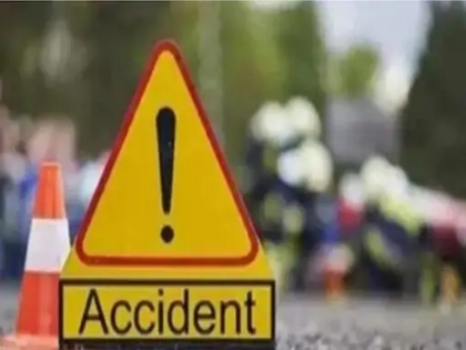 Major accident in Nepal Bus slipped 300 meters from the hill 14 killed | नेपाल में बड़ा हादसाः पहाड़ी से फिसलकर 300 मीटर नीचे खाई में गिरी बस, 14 की मौत, बचाव कार्य जारी