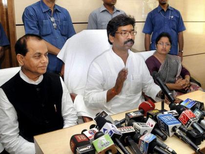 Jharkhand Election Results LIVE Updates: Congress-JMM holds edge over BJP | Jharkhand Election Results: रुझानों में कांग्रेस-जेएमएम-आरजेडी गठबंधन को बहुमत, बीजेपी को भारी नुकसान