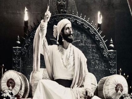 Akshay Kumar unveils his look as Chhatrapati Shivaji Maharaj | छत्रपति शिवाजी महाराज की भूमिका में नजर आएंगे अक्षय कुमार, जारी किया फर्स्ट लुक