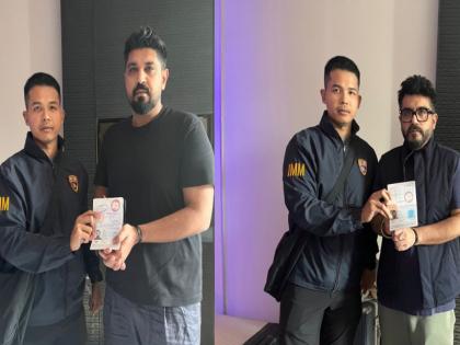 First photo of Luthra brothers from Thailand surfaces both Goa Fire accused detained to return to India soon | Goa Fire Tragedy: थाईलैंड से लूथरा ब्रदर्स की पहली तस्वीर आई सामने, हिरासत में लिए गए दोनों आरोपी; जल्द होगी भारत वापसी First photo of Luthra brothers from Thailand surfaces both Goa Fire accused detained to return to India soon | Goa Fire Tragedy: थाईलैंड से लूथरा ब्रदर्स की पहली तस्वीर आई सामने, हिरासत में लिए गए दोनों आरोपी; जल्द होगी भारत वापसी