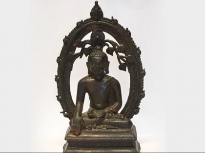 London Police return 12th century Buddha statue to India on independence day | स्वतंत्रता दिवस पर लंदन पुलिस ने भारत को लौटाई बुद्ध की 12वीं सदी की कांस्य मूर्ति