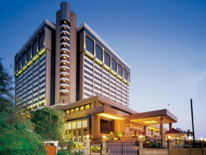 Threat call to Mumbai's Hotel Taj FIR registered | ताज होटल को उड़ाने की धमकी, खुद को बताया आतंकी संगठन लश्कर-ए-तैयबा का सदस्य