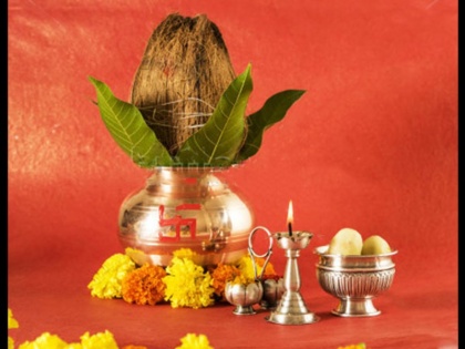 shardiya navratri: do and don't on kalash sthapana, ghatasthapana and its significance | नवरात्रि 2018: घट स्थापना करते समय कतई ना करें ये 3 गलतियां