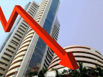 Sensex crashes 770 points to close at 36563 as banking, auto stocks drag amid weak growth data Nifty ends below 10800 | शेयर बाजार में हाहाकार: सेसेंक्स में 750 अंकों से ज्यादा गिरावट, निफ्टी आया 11000 के नीचे