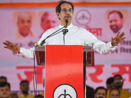 Maharashtra Shiv Sena is trying to change the power equation how can make Aditya Thackeray CM | महाराष्ट्र: सत्ता समीकरण बदलने के फिराक में शिवसेना, जानें आदित्य ठाकरे को कैसे बना सकती है CM Maharashtra Shiv Sena is trying to change the power equation how can make Aditya Thackeray CM | महाराष्ट्र: सत्ता समीकरण बदलने के फिराक में शिवसेना, जानें आदित्य ठाकरे को कैसे बना सकती है CM