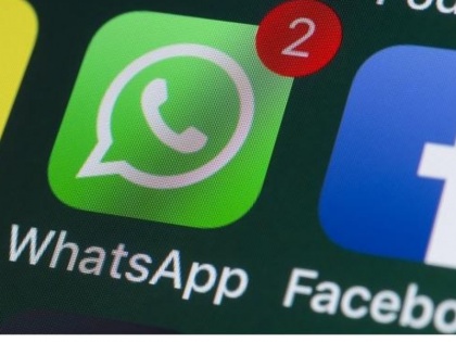 Now you cannot share forward messages with more than one chat on WhatsApp | फेक न्यूज फैलाने वालों पर व्हाट्सएप की कड़ाई, अब एक बार में एक ही व्यक्ति या ग्रुप को भेज सकेंगे मैसेज