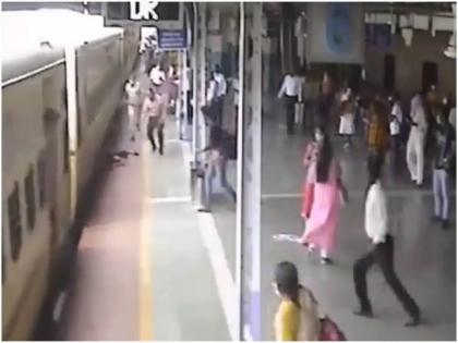 alert rpf jawan saves elderly person from being crushed under train in mumbais dadar piyush goyal shares video rail minister viral video | आरपीएफ जवान ने ट्रेन की चपेट में आई बुजुर्ग की बचाई जान, रेलमंत्री पीयूष गोयल ने शेयर किया वीडियो