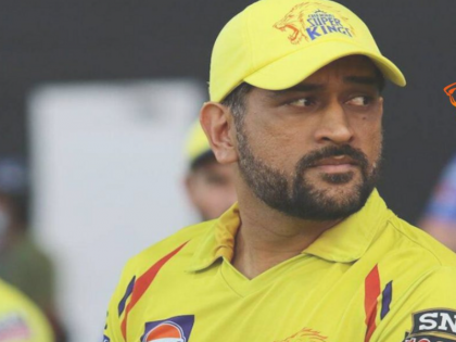 Mahendra Singh Dhoni suffering from severe pain in leg muscles playing matches by taking medicine | महेंद्र सिंह धोनी पैर की मांशपेशियों में भयंकर दर्द से जूझ रहे हैं, दवा लेकर खेल रहे हैं मैच, दौड़ कर रन लेना मुश्किल, इसलिए कर रहे हैं निचले क्रम में बल्लेबाजी