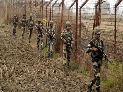 2 Chinese citizens taken custody Sashastra Seema Bal from Indo-Nepal border claim accused coming towards Indian border | सशस्त्र सीमा बल द्वारा भारत-नेपाल बार्डर से 2 चीनी नागिरक लिए गए हिरासत में, दावा-भारतीय सीमा के तरफ आ रहे थे आरोपी