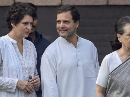 Congress may get full-time president in place of Sonia Gandhi in December-January | दिसंबर-जनवरी में मिल सकता है कांग्रेस को सोनिया गांधी की जगह पूर्णकालिक अध्यक्ष