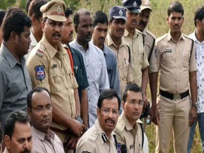 Supreme Court formed commission called famous 2019 Hyderabad encounter doctor rape murder case fake telangana policemen found guilty | सुप्रीम कोर्ट द्वारा गठित आयोग ने बहुचर्चित 2019 हैदराबाद एनकाउंटर को बताया फर्जी, कही यह बात, जानें पूरा मामला