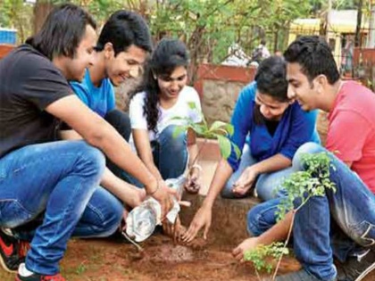 Every student has to plant 10 saplings in 9 Khalsa colleges of Delhi, will get so many marks in annual examination | दिल्ली के 9 खालसा कॉलेजों में हर छात्र को लगाने होंगे 10 पौधे, वार्षिक परीक्षा में मिलेंगे इतने अंक